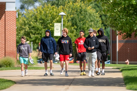Indiana high school graduates enrolled full time may be eligible for SMC's Indiana Scholarship.
